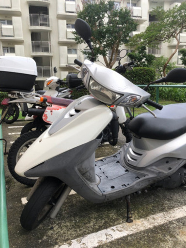 アクシストリート  125cc スクーター