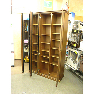 収納家具 札幌【3枚扉 書庫】幅112cm 棚板の高さ調節可能