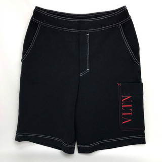 未使用】VALENTINO ヴァレンティノ ハーフパンツ 赤ロゴ