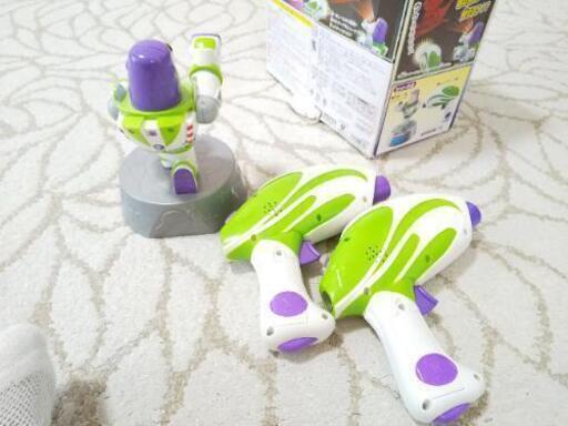 値下げ！】バズライトイヤー スペースバスター シューター2個付き