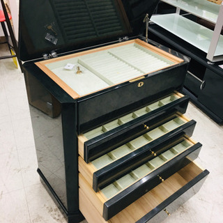 ジュエリーキャビネット　装飾　宝石　キャビネット　収納　ジュエリーボックス