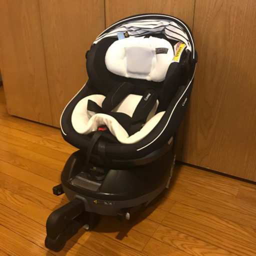 Combi クルムーヴ スマート ISOFIX エッグショック JJ-600