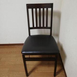 コストコで購入　折り畳める椅子