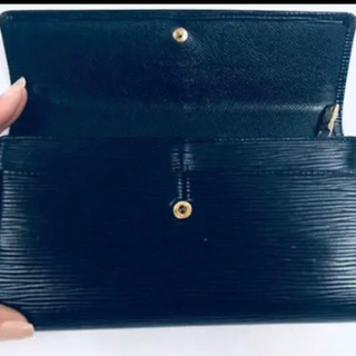 ルイヴィトン/お値引きしました。LOUIS VUITTON/エピ 長財布男女兼用