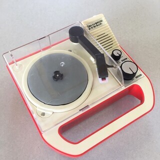 8盤レコードプレイヤー