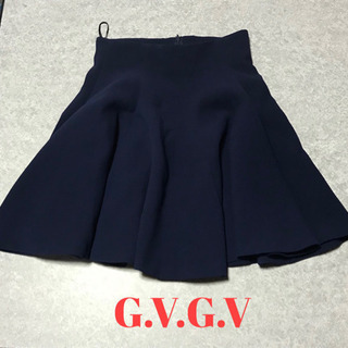 g.v.g.v.  紺色のフレアスカート