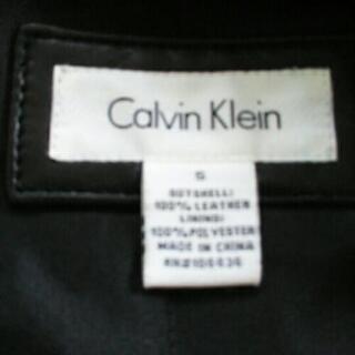Calvin Kleinの革ジャン
