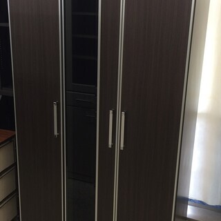 J353 ニトリ 3枚扉 ワードローブ アイビス100 ダークブラウン