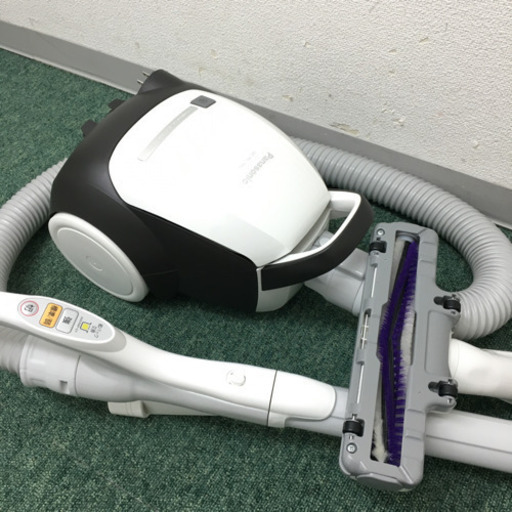 Panasonic 紙パック掃除機♪2018年製♪美品 配達無料地域あり＊パナソニック 紙パック式掃除機 2018年製＊製造