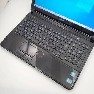 FUJITSU LIFEBOOK Corei7 メモリ8GB SSD256GB 富士通 Corei7 メモリ8GB SSD256GB ノートパソコン