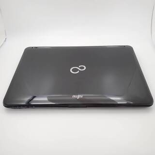 富士通 Corei7 メモリ8GB SSD256GB ノートパソコン