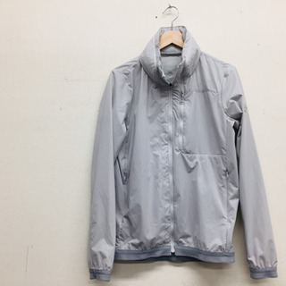 買取のお持ち込みも大歓迎！！ＤＥＳＣＥＮＴＥ（デサント）のマウウテンパーカーです！ 買取のお持ち込みも大歓迎！！DESCENTE（デサント）のマウ