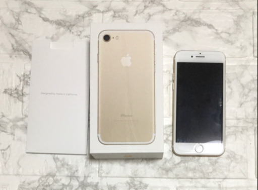 超美品！】iPhone7 32G ゴールド applecare uq