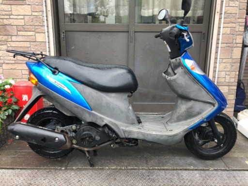 V125G ワンツー　人気の純正ブルー V125G ワンツー 人気の純正ブルー 大人仕様のアドレスV125が人気急上昇