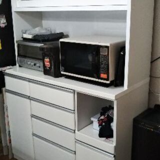 超美品　ニトリ　キッチンボード　食器棚