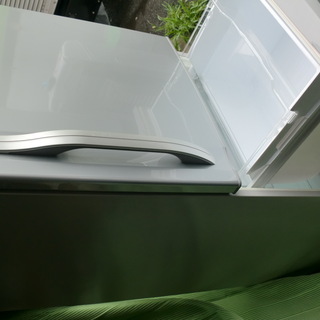 東芝/Toshiba　程度良　3ドア　GR-Ｄ34Ｎ(S)　自動製氷付き　2011年　動作保証1週間付き　引き取り歓迎 