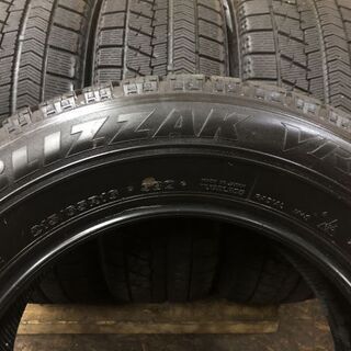 BS BLIZZAK VRX 215/65R16 16インチ スタッドレス 4本 2014～15年製 エルグランド ヴェルファイア等 (VTK190) クレジットカード QR決済可能