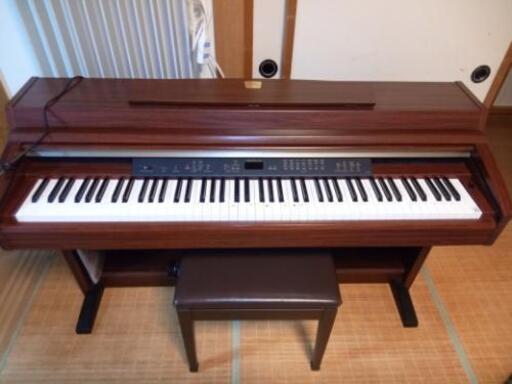 YAMAHA　Clavinova　CLP236