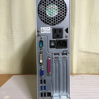 富士通 Win10 デスクトップPC 第4世代i5 + 8GBメモリ + Microsoft Office付属 富士通 Win10 デスクトップPC 第4世代i5 + 8GBメモリ + Microsoft