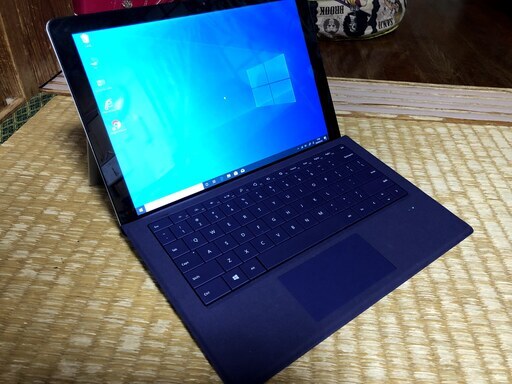 ◎商談中の為キャンセル待ち◎２ｉｎ１　ＣＨＵＷＩ　ＳｕｒＢｏｏｋ