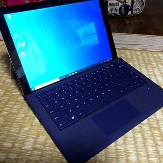 ◎商談中の為キャンセル待ち◎２ｉｎ１　ＣＨＵＷＩ　ＳｕｒＢｏｏｋ