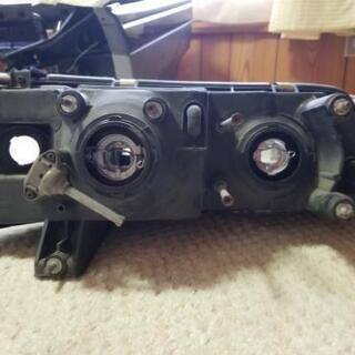 お話し中R31スカイライン　ヘットライト