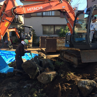 建設現場作業員　木造一軒家、マンション解体　外構オペ　外構手元　募集 − 神奈川県