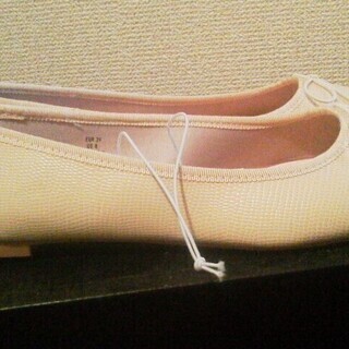 H M フラットシューズ 新品 未使用 Meeth 学芸大学の靴 その他 の中古あげます 譲ります ジモティーで不用品の処分