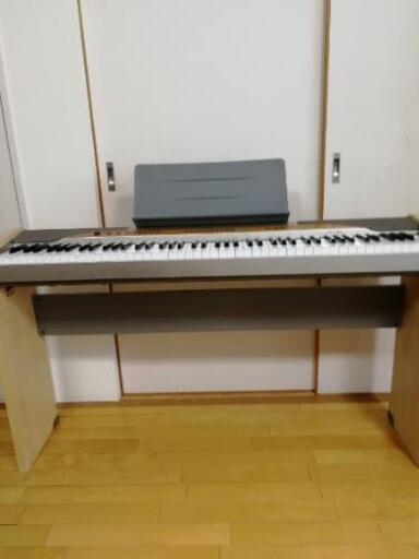 電子ピアノ Casio Privia PX 110