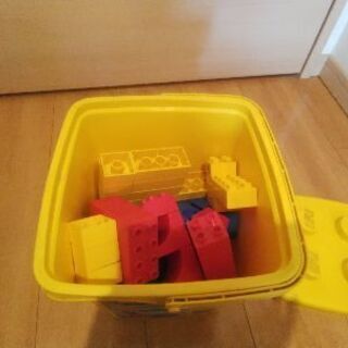 レゴブロック黄色いバケツ2才からデュプロ Hi33 西葛西のおもちゃ ブロック の中古あげます 譲ります ジモティーで不用品の処分 レゴブロック黄色いバケツ2才からデュプロ Hi33 西葛西のおもちゃ ブロック の中古あげます 譲ります ジモティーで不用品の処分
