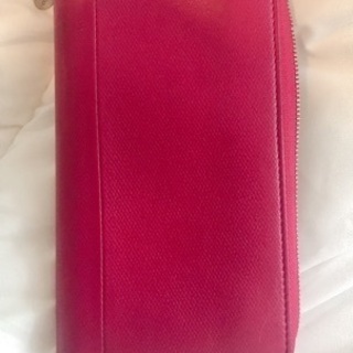 Tiffanyのピンク財布 Gureiman 初台の小物 財布 の中古 古着あげます 譲ります ジモティーで不用品の処分 Tiffanyのピンク財布 Gureiman 初台の小物 財布 の中古 古着あげます 譲ります ジモティーで不用品の処分