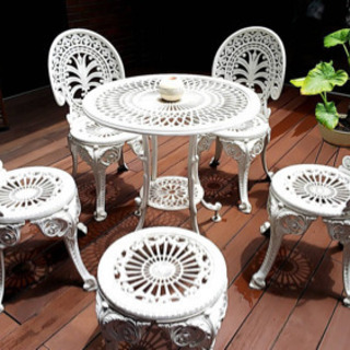 ◆美品◆ ホワイトアイアン製　ガーデンテーブル＆チェア5脚セット
