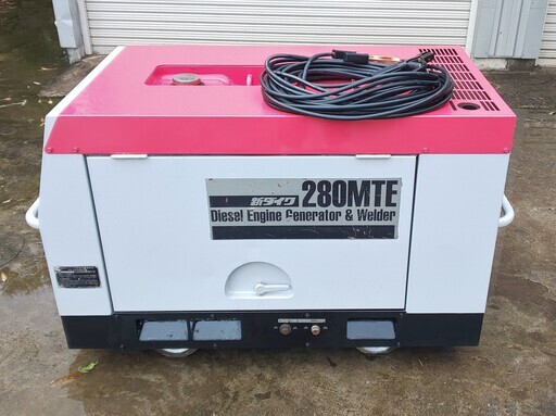 鹿児島発　新ダイワ防音型 ディーゼルエンジン発電機兼用溶接機ウェルダーDGW280MTE