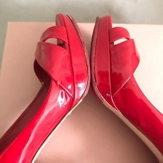 miumiu ミュウミュウ 赤エナメルレザー パンプス ミュール23cm 36