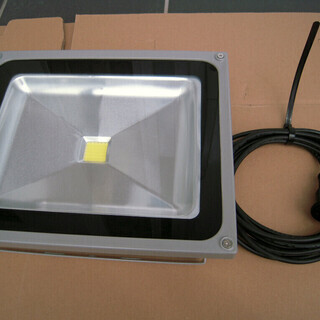 LED投光器　50W