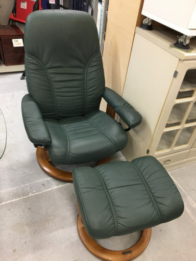 ●販売終了●エコーネス EKORNES 　オットマン付き　リクライニングチェアセット　本革　中古品