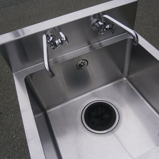 ★中古品 タニコー 1層式シンク 横600×奥600×高800mm 蛇口二個ついてます★