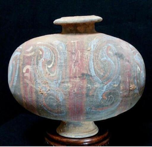 中国骨董品　陶磁器　出土品　黄河流域仰韶文化の力作　遥かなる昔の記憶的な造型　歴史を蘇らせる美しさ　感動美品