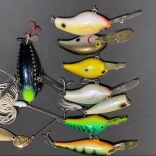 受渡し者決定しました。バス用ルアー61個セット（最終値下げしました）