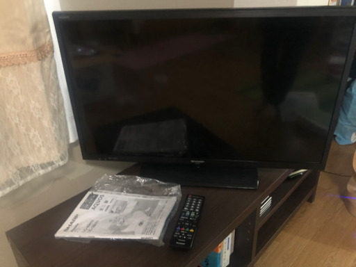 【取引終了】AQUOS 32型液晶テレビ シャープ　LC-32H11 美品