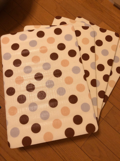 ニトリのお風呂マット 車中泊に チョコ 六本木の生活雑貨の中古あげます 譲ります ジモティーで不用品の処分