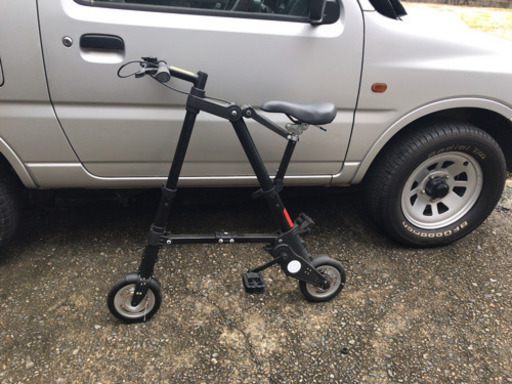 極小の折り畳み自転車　未使用？