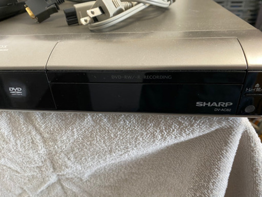 【取引終了】SHARP 250GB ハードディスクレコーダー【AQUOS DV-AC82】