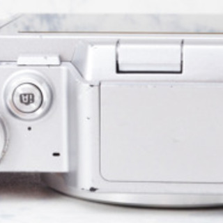 女性におすすめ●超軽量・超小型●Wi-Fi内蔵●簡単自撮り●パナソニック GF7 安心のゆうパック代引き発送！送料、代引き手数料無料！