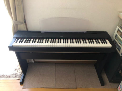 YAMAHA 電子ピアノ　P-70