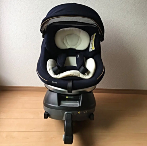 コンビ クルムーヴ スマート ISOFIX チャイルドシート