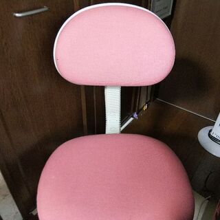学習椅子、オフィスチェアー キャスター付き ピンク