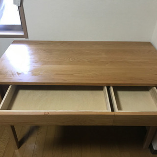 9000円