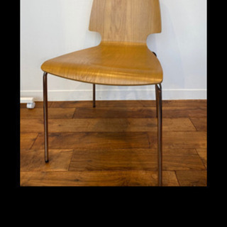  10月限定‼️IKEA 頑丈な木製の椅子② 超美品‼️木製×スチール