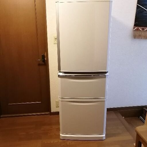 三菱ノンフロン冷蔵冷凍庫 形名 MR-C34Z-W1形 2016年製